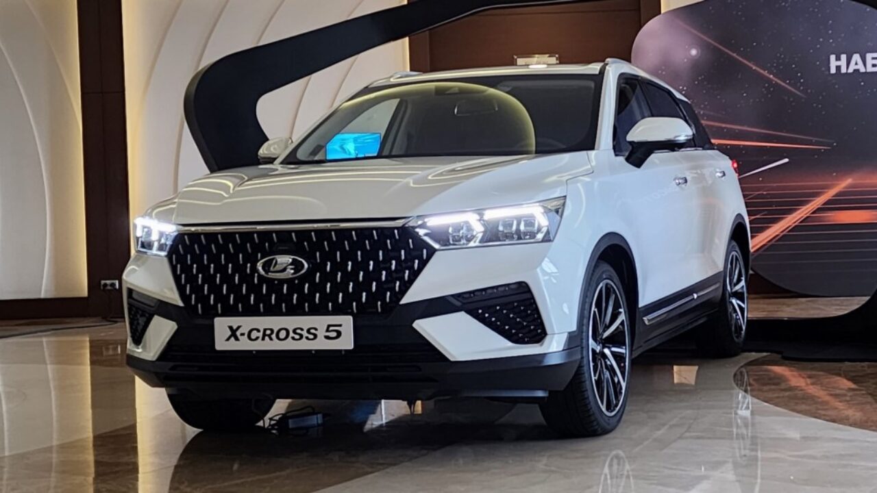 АвтоВАЗ показал новый Lada X-Cross 5 - это китайский кроссовер FAW - Китайские  автомобили